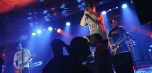 094 Backfist