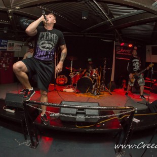 027 Backfist