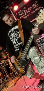 034 Backfist
