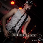 044 Backfist